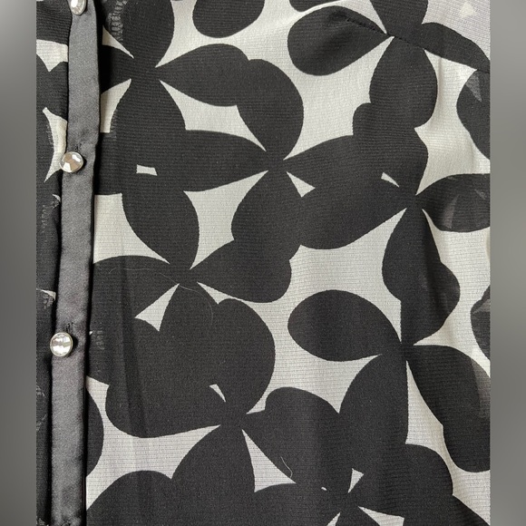 INC International Concepts 2-piece Blouse with Cami in Black and White - Picture 6 of 8